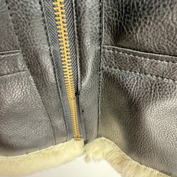 Miletta Black Cream Vegan Faux Leather Fur Trim Lined Zip Bomber Jacket Sz XL - Picture 14 of 15